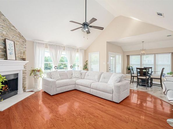 5201  Lake Bend Drive , McKinney Texas 75071