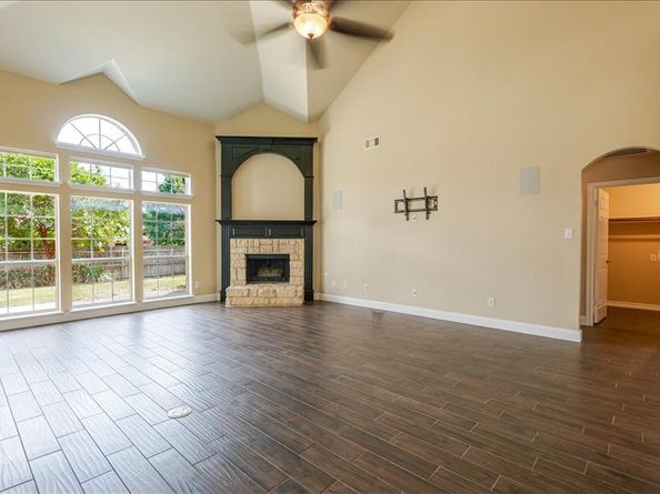 8158  Painted Tree Trail , Fort Worth Texas 76131