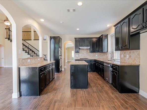 8158  Painted Tree Trail , Fort Worth Texas 76131
