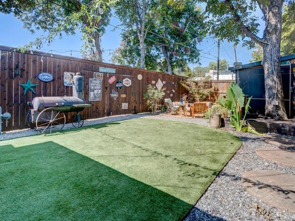 7208  Wake Forrest Drive , Dallas Texas 75214