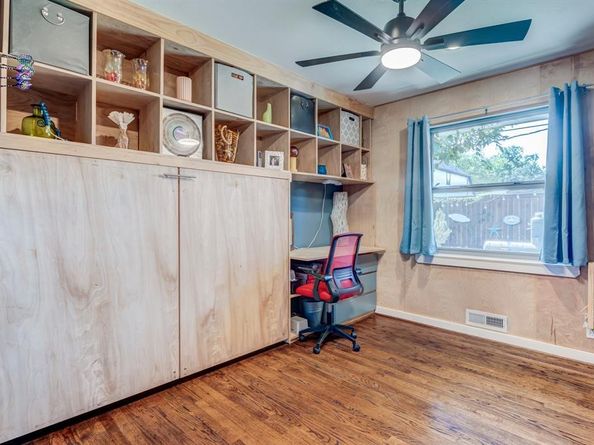 7208  Wake Forrest Drive , Dallas Texas 75214