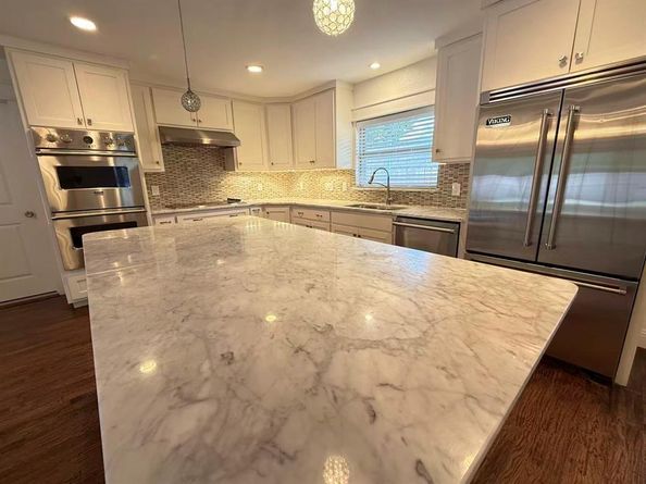 6121  Preston Haven Drive , Dallas Texas 75230