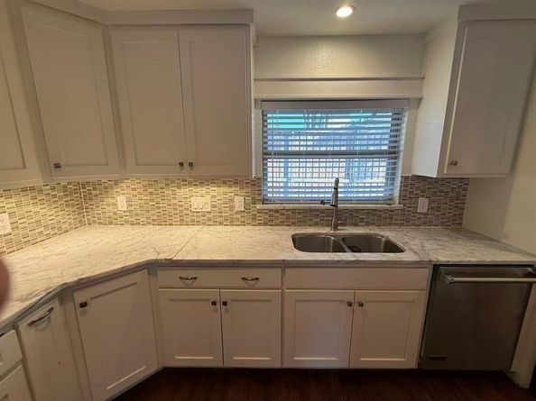 6121  Preston Haven Drive , Dallas Texas 75230