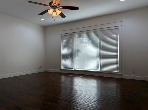 6121  Preston Haven Drive , Dallas Texas 75230