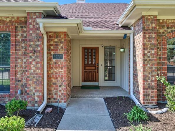 9009  Rodeo Drive , Irving Texas 75063