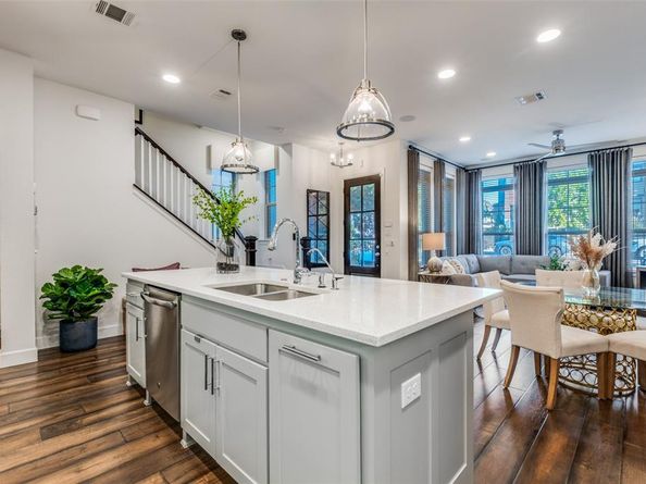 7113  Copperleaf Drive , Dallas Texas 75231
