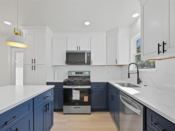 2912  Charles Drive , Garland Texas 75041