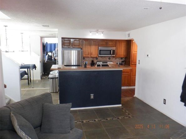 1700  Baird Farm Circle  1205, Arlington Texas 76006