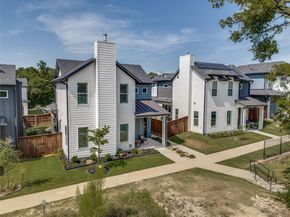 2216  Scenic Bluff Drive , Fort Worth Texas 76111