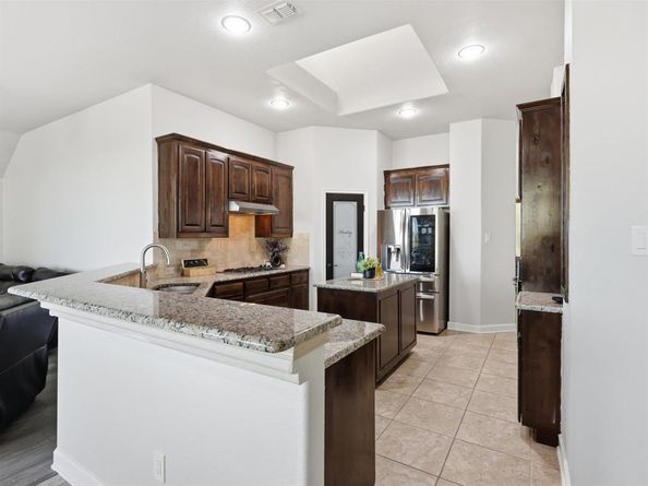 2313  Frosted Willow Lane , Fort Worth Texas 76177