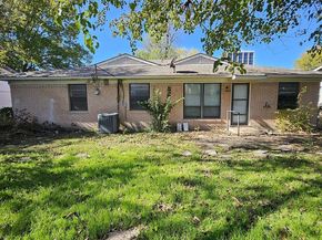 302 N Cottonwood Drive , Richardson Texas 75080