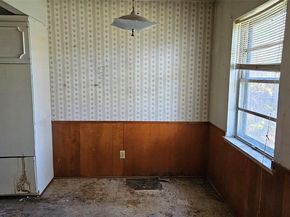 302 N Cottonwood Drive , Richardson Texas 75080