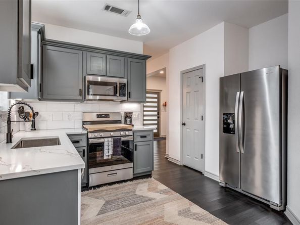 700  Martinique Avenue , Dallas Texas 75223