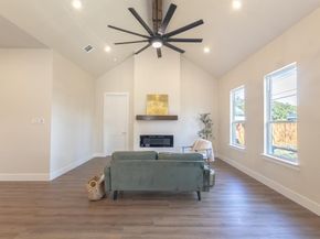 1444  Long Avenue , River Oaks Texas 76114