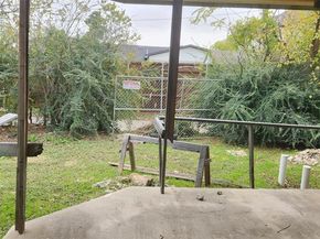 4506  Newmore Avenue , Dallas Texas 75209