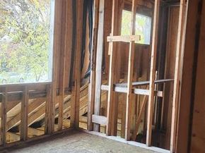 4506  Newmore Avenue , Dallas Texas 75209