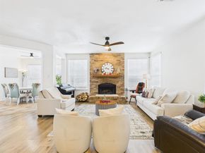 821  Woodridge Drive , DeSoto Texas 75115