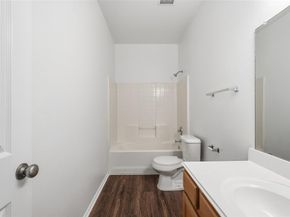 10709  Vista Heights  , Fort Worth Texas 76108