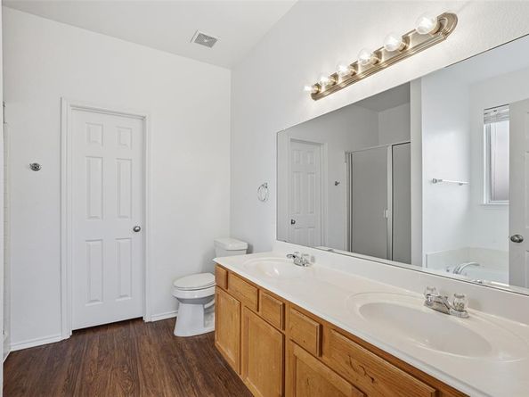 10709  Vista Heights  , Fort Worth Texas 76108