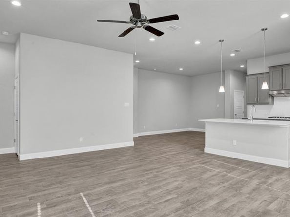 11205  ORCHARD Lane , Justin Texas 76247