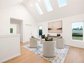 829  Nomas Street , Dallas Texas 75212