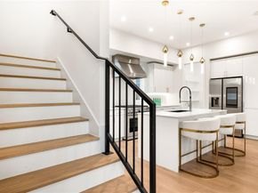 829  Nomas Street , Dallas Texas 75212