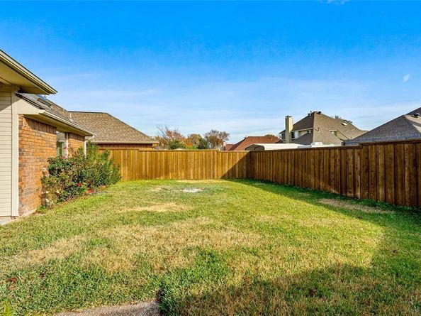 1006  Merribrook Lane , Allen Texas 75002