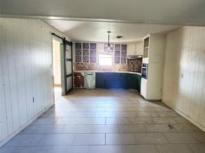 6585  Appian Way , Fort Worth Texas 76135