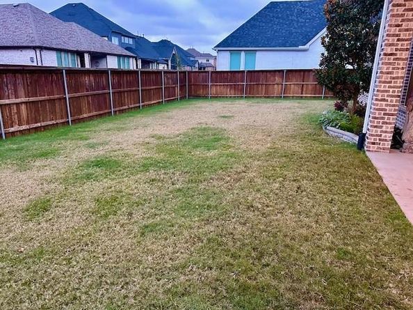 1517  Viridian Park Lane , Arlington Texas 76005