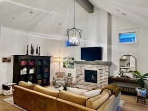 1517  Viridian Park Lane , Arlington Texas 76005