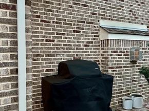 1517  Viridian Park Lane , Arlington Texas 76005