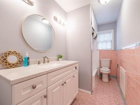 1301  Grand Avenue , Fort Worth Texas 76164