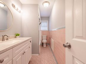 1301  Grand Avenue , Fort Worth Texas 76164