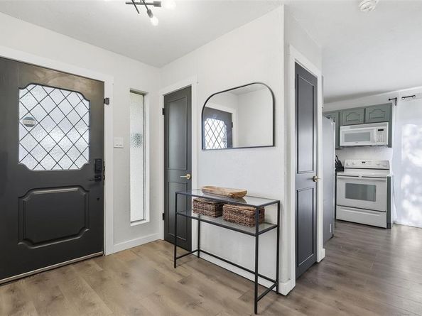 5368  Wonder Drive , Fort Worth Texas 76133