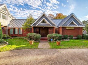 5800  End O Trail , Fort Worth Texas 76112