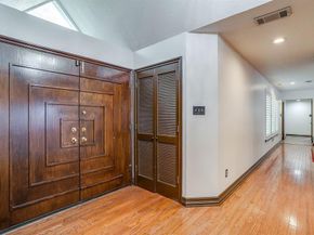 5800  End O Trail , Fort Worth Texas 76112