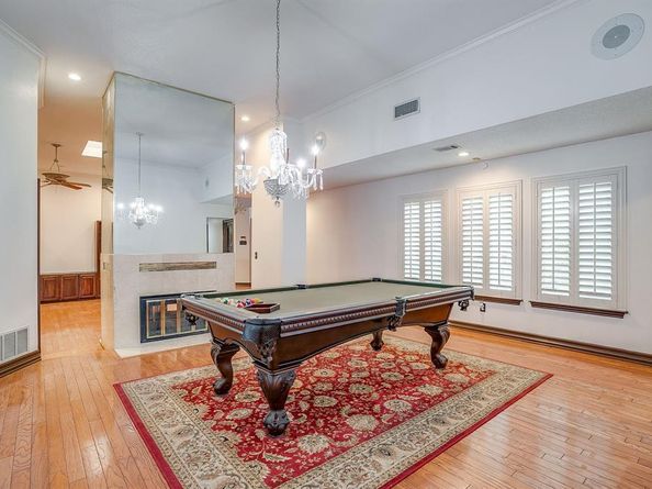 5800  End O Trail , Fort Worth Texas 76112