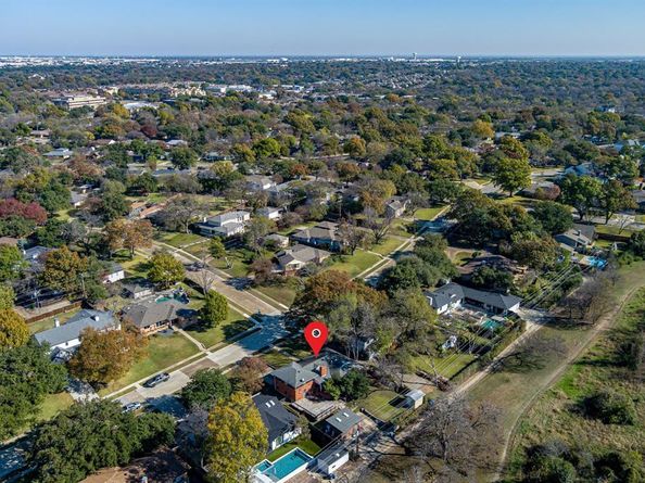 183  Classen Drive , Dallas Texas 75218