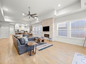 2009 N Prairie Avenue  2009, Dallas Texas 75204