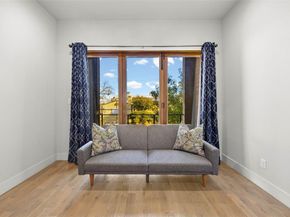 2009 N Prairie Avenue  2009, Dallas Texas 75204