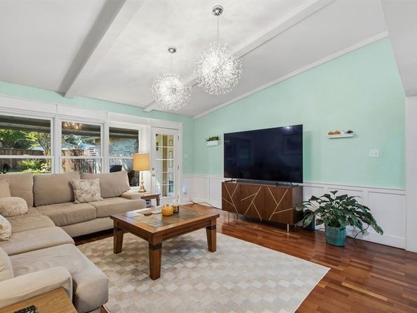 7736  El Santo Lane , Dallas Texas 75248