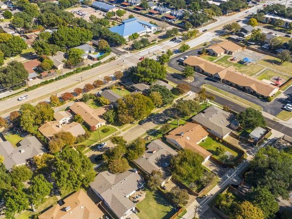 7736  El Santo Lane , Dallas Texas 75248