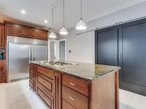 2204  Yaupon Drive , Irving Texas 75063