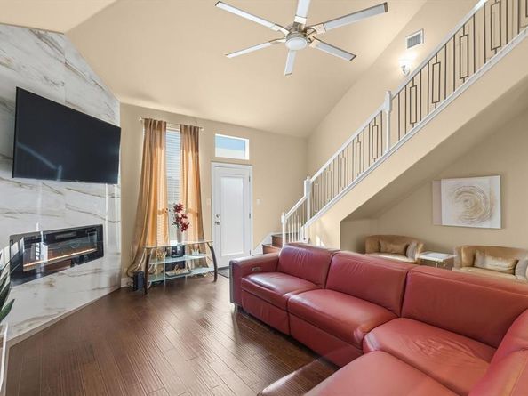 8308  Fall Crest Drive , Fort Worth Texas 76053