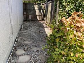 10440  Pagewood Drive , Dallas Texas 75230