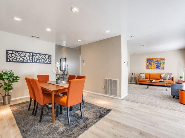 10440  Pagewood Drive , Dallas Texas 75230