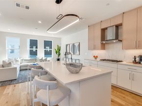 3940  Spring Valley Road  2, Farmers Branch Texas 75219