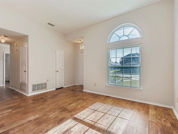 1619  Brenwood Drive , Mesquite Texas 75181