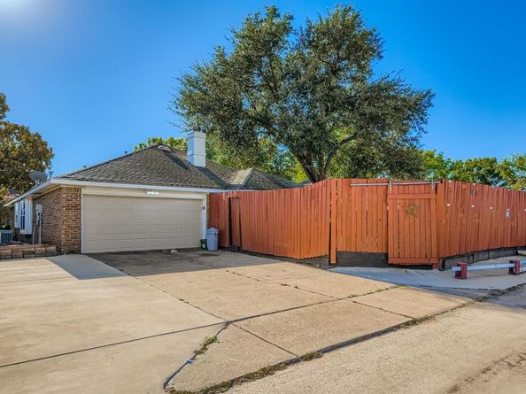1619  Brenwood Drive , Mesquite Texas 75181