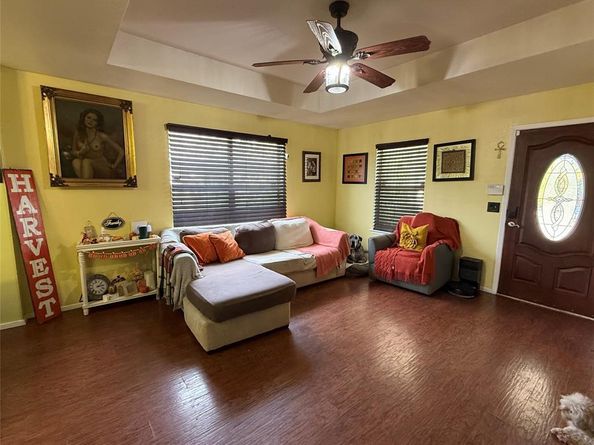 2711  Lucile Herrin  , Dallas Texas 75227